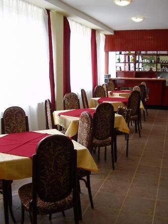 Hotel Lido Мисколк Екстериор снимка