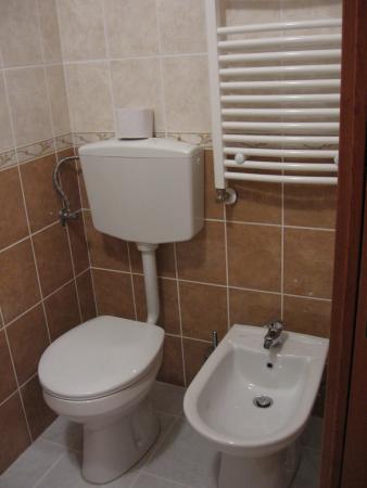 Hotel Lido Мисколк Екстериор снимка