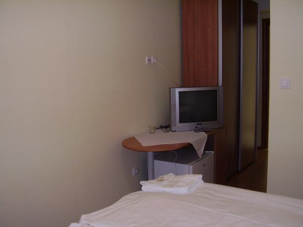 Hotel Lido Мисколк Екстериор снимка